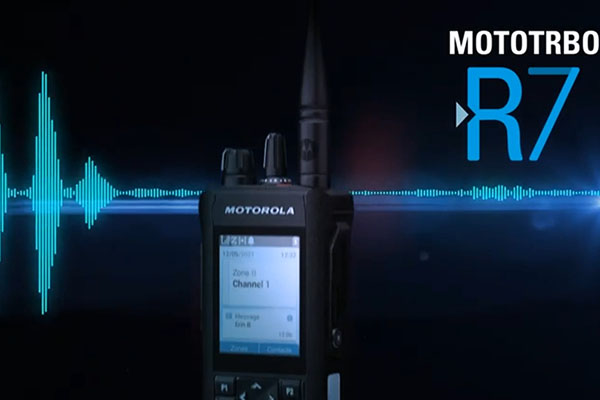 降噪天花板！摩托羅拉R系列 R7數(shù)字對(duì)講機(jī)，關(guān)鍵時(shí)刻使命必達(dá)！